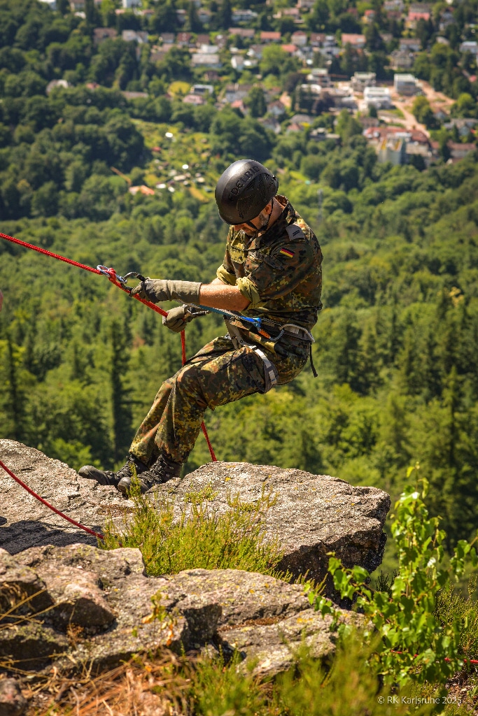Abseil- und Kletterausbildung Abseil- und Kletterausbildung